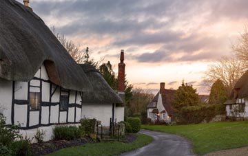 is Chapelthorpe thatch roofing popular